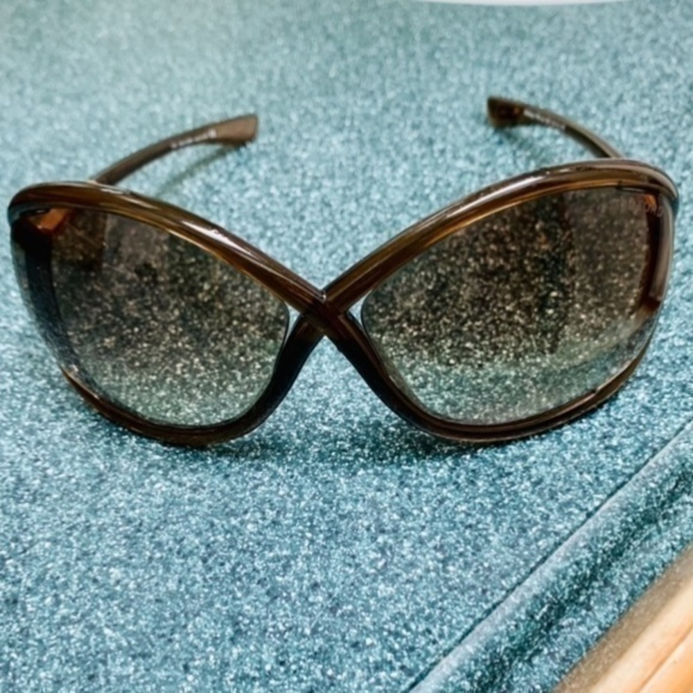 Tom Ford Gradient Brown Oversized Sunglasses - image 5